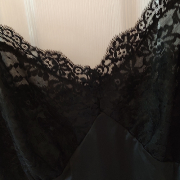 Slip - Picture 2 of 3